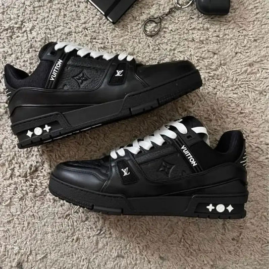 LOUIS VUITTON TRAINER FULL BACK