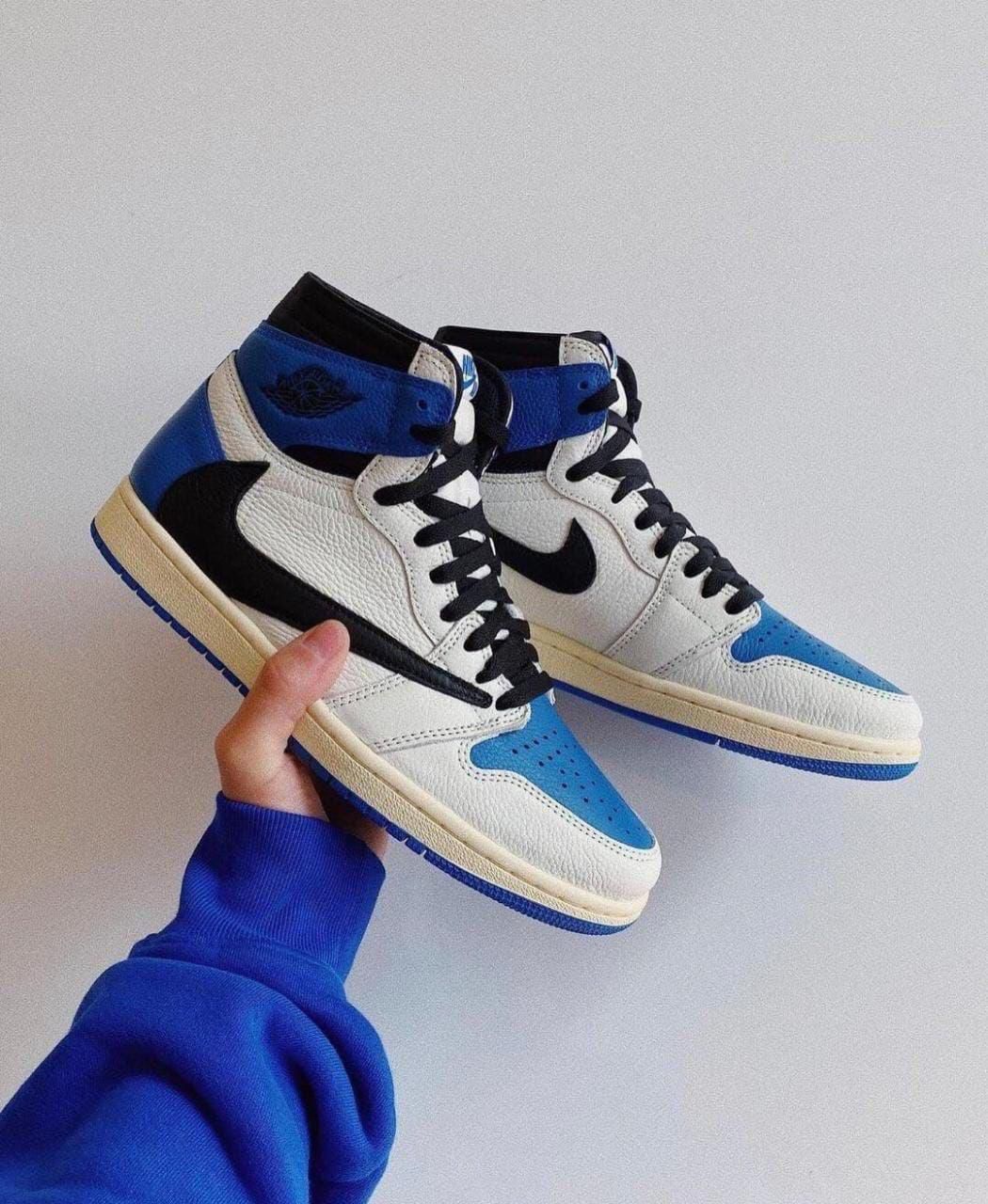 TRAVIS SCOTT ×FRAGMENT ×AIR JORDAN 1 HIGH OG