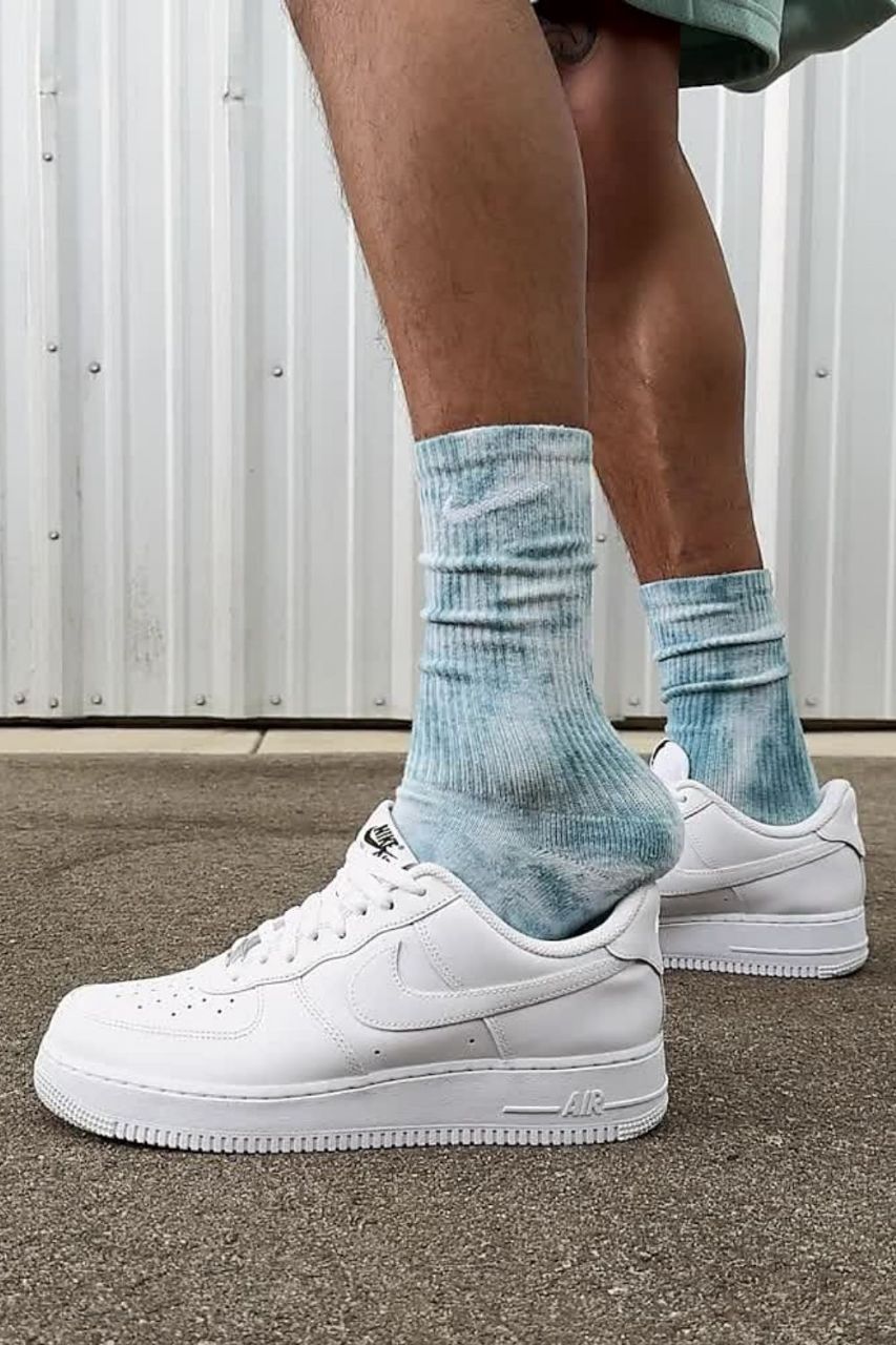 NIKE AIRFORCE 1