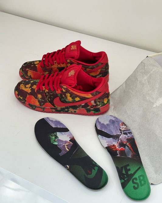 SB DUNK LOW "WHAT THE P.ROD "