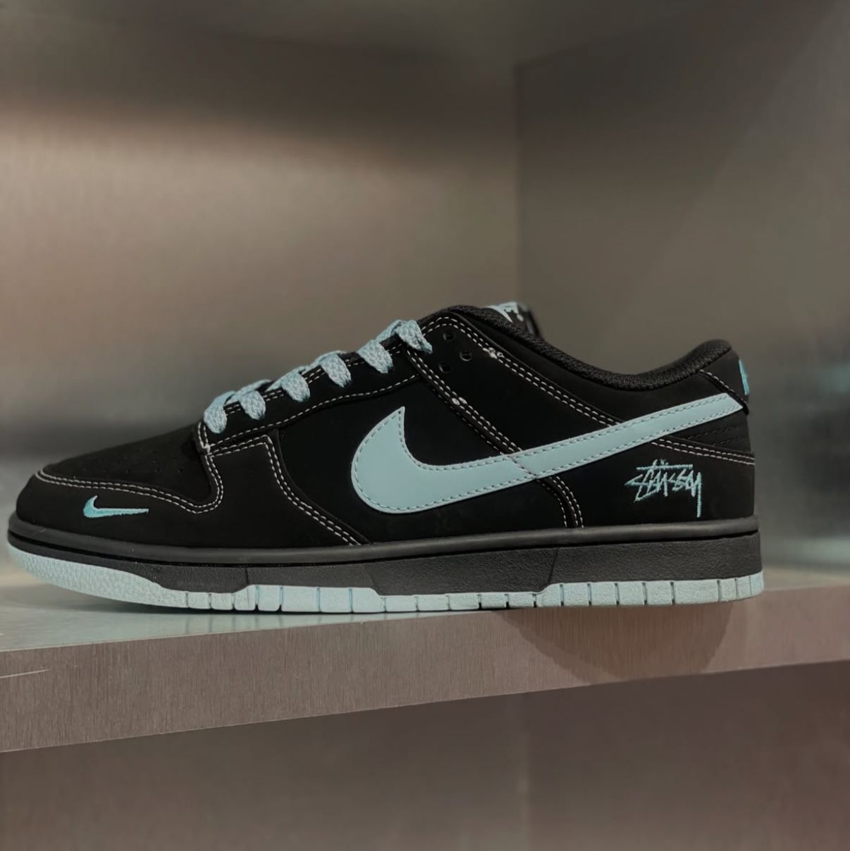 Stussy × SB Dunk Low