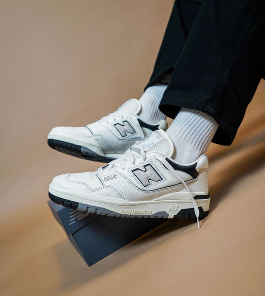 balance 550 white black oreo