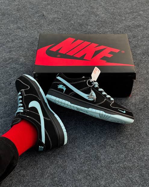 Stussy × SB Dunk Low